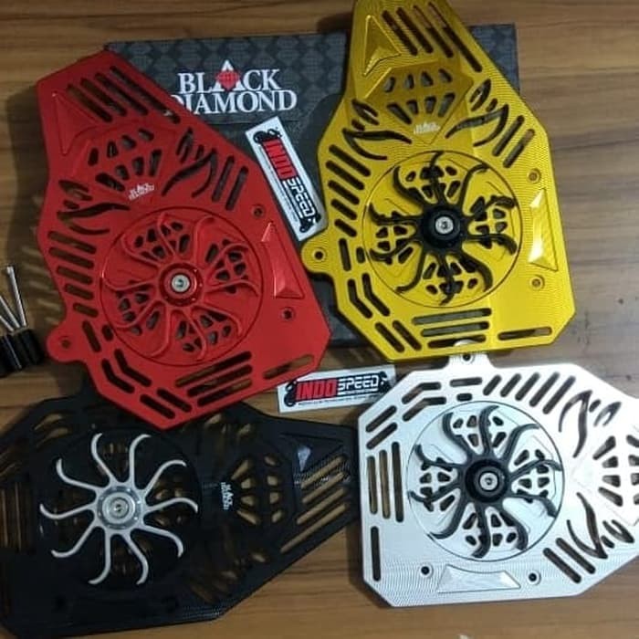 ADV Radiator Guard (Black Diamond) -SILVER