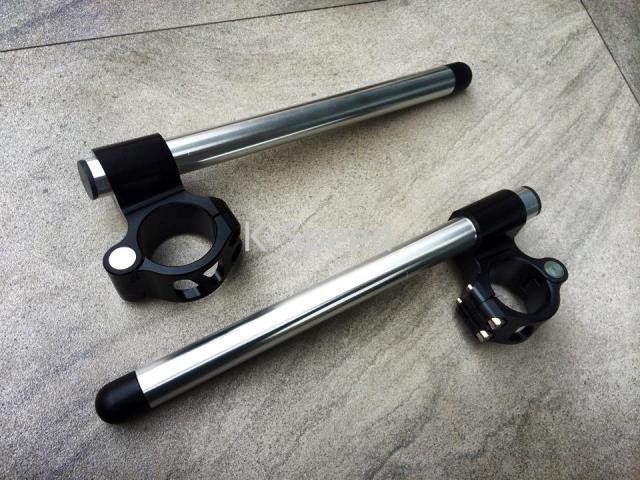 Clip on handlebar size 41 mm. For ROYAL ENFIELD 650