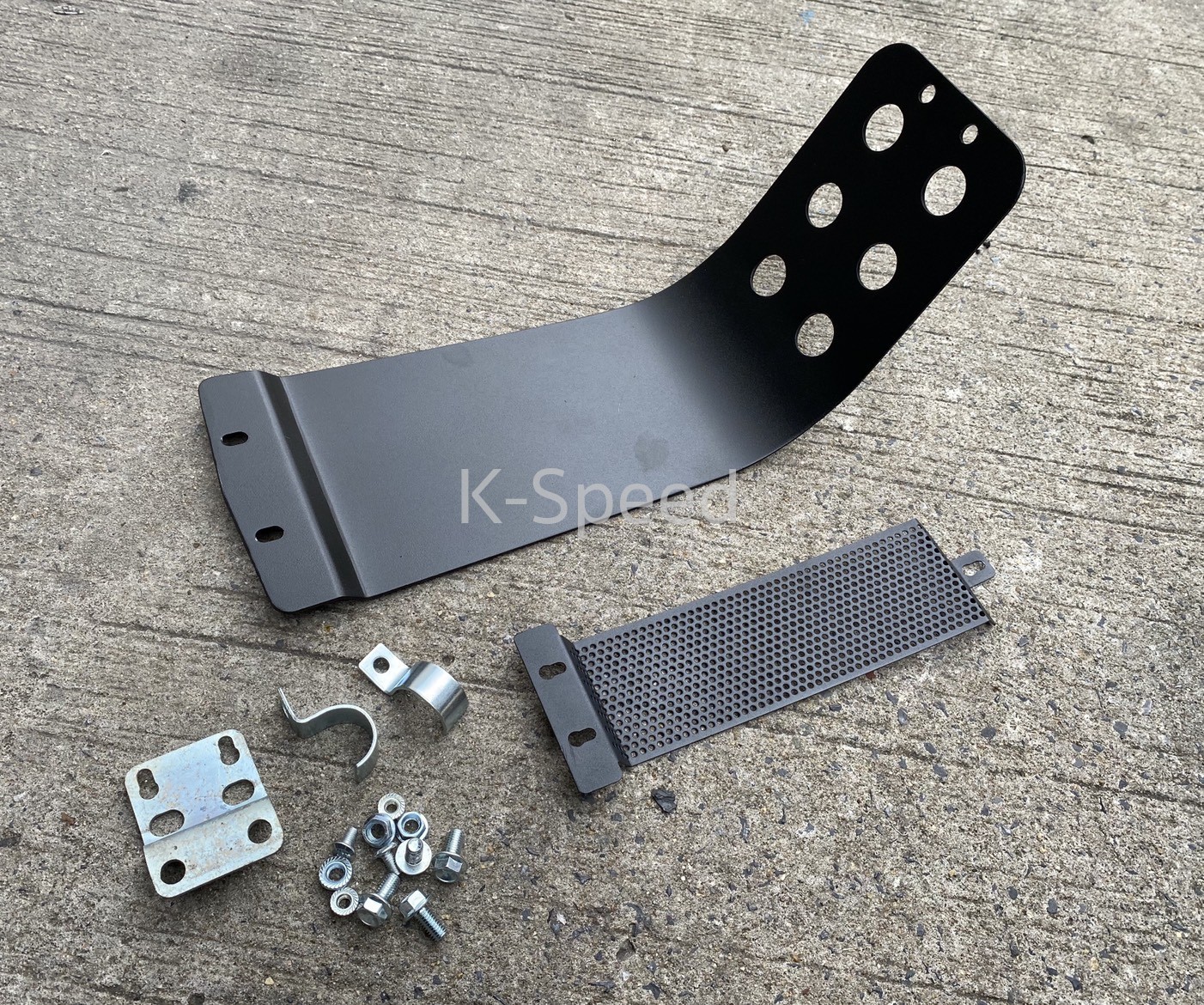 Front Engine Case Cover Breastplate For Triumph 2010-2015