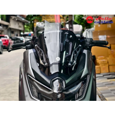 Racing style windshield for Yamaha Nmax155 2025 Standard and Turbo models.