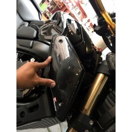 Side cover CB650R 2019