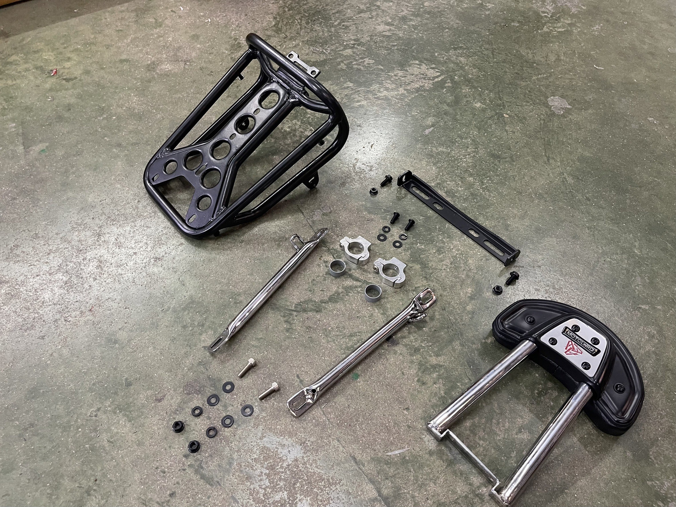 Rear Rack  A MOTOLORD For  Honda DAX125
