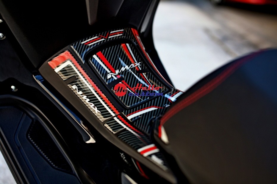 NEW NMAX Sticker Tank Pad-RED