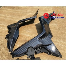 Carbon Front Side logo Cover XMAX  